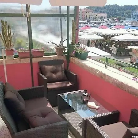 With One In Rovinj, With Wonderful Sea View, Furnished アパート